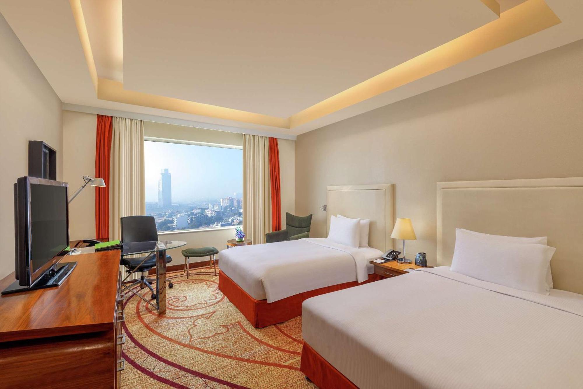 Doubletree By Hilton Gurgaon New Delhi Ncr Hotel Exterior foto